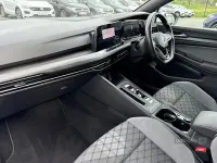 Używany VW Golf VII R-line 150 KM (110 kW) 2020 Biały Hatchback