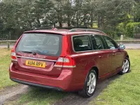 Second-hand Volvo V70 Business Edition 115 CP (84 kW) 2014 Roșu Break