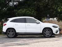 Used Mercedes GLA200 Executive 150 HP (110 kW) 2025 White SUV