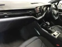 Used VW Touareg R-line 231 HP (169 kW) 2022 White SUV