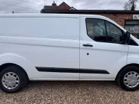 Usado Ford Transit Custom Trend 105 HP (77 kW) 2018 Branco Van