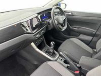 Used VW Polo Life 80 HP (58 kW) 2022 Blue Hatchback