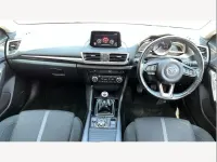 Used Mazda 3 Inclusive 121 HP (88 kW) 2018 Red Hatchback