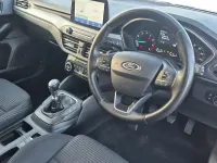 Second-hand Ford Focus Style 125 CP (91 kW) 2023 Albastru Hatchback