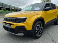 Used Jeep Avenger Summit 100 HP (73 kW) 2025 Yellow SUV