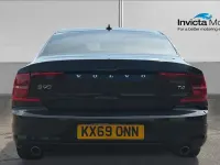 Used Volvo S90 Momentum 190 HP (139 kW) 2020 Black Sedan