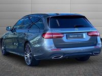 Usado Mercedes E200 AMG line 200 HP (147 kW) 2023 Cinzento Carrinha