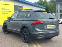 Usado VW Tiguan Life 150 HP (110 kW) 2023 Cinzento SUV