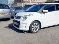 Begagnad Citroën C1 Flair 2016 Vit Halvkombi