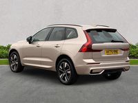Used Volvo XC60 Plus 247 HP (181 kW) 2025 Gold SUV