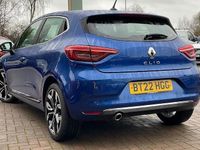 Used Renault Clio V SE 90 HP (66 kW) 2022 Hatchback