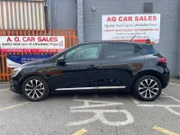 Used Renault Clio V Iconic 85 HP (62 kW) 2020 Black Hatchback