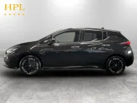 Begagnad Nissan Leaf N-Connecta 110 kW (150 HK) 2023 Svart Halvkombi