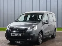 Used Peugeot Partner Tepee Allure 98 HP (72 kW) 2018 Grey MPV