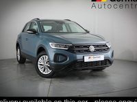 Used VW T-Roc Life 150 HP (110 kW) 2022 Blue SUV
