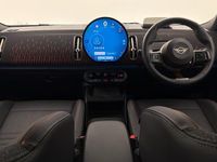 Używany Mini Countryman 215 KM (158 kW) 2025 Czarny SUV