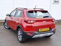 Used Kia Stonic 99 HP (72 kW) 2023 Red SUV