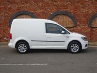Used VW Caddy Highline 102 HP (75 kW) 2020 White MPV