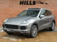 Usado Porsche Cayenne 262 HP (192 kW) 2016 Cinzento SUV