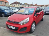 Used Kia Rio 85 HP (62 kW) 2013 Red Hatchback