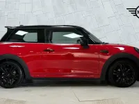 Used Mini Cooper Hatch 134 HP (98 kW) 2023 Red Hatchback