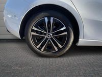Used Mercedes A200 Executive 163 HP (119 kW) 2024 Polar white Hatchback
