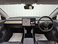 Used Tesla Model 3 Long Range AWD 77 kW (106 HP) 2020 White Sedan