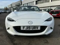 Used Mazda MX5 Inclusive 184 HP (135 kW) 2019 White Cabriolet
