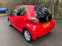 Used Toyota Aygo 68 HP (50 kW) 2013 Red Hatchback