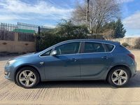Used Vauxhall Astra SRi 2014 Blue Hatchback