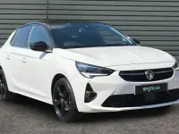 Used Vauxhall Corsa Ultimate 131 HP (96 kW) 2023 White Hatchback