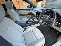 Used Porsche Cayenne E-Hybrid Coupe Platinum Edition 462 HP (339 kW) 2022 Coupe