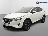 Used Nissan Qashqai N-Connecta 140 HP (102 kW) 2022 White SUV