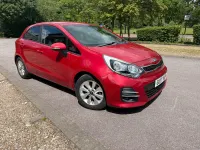Used Kia Rio 84 HP (61 kW) 2017 Red Hatchback