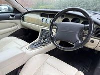 Used Jaguar XK8 300 HP (220 kW) 2003 Silver Cabriolet