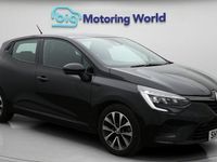 Used Renault Clio V Evolution 90 HP (66 kW) 2023 Black Hatchback