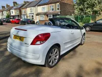 Begagnad Peugeot 207 Roland Garros 2012 Vit Cab
