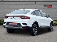 Used Renault Arkana Iconic 140 HP (102 kW) 2022 White SUV