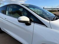 Used Ford Fiesta Titanium 2017 White Hatchback
