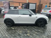 Used Mini Cooper D Hatch 116 HP (85 kW) 2017 Silver Hatchback