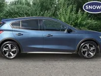 Used Ford Focus Active 125 HP (91 kW) 2023 Blue Hatchback
