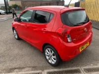 Second-hand Vauxhall Viva 75 CP (55 kW) 2017 Roșu Hatchback