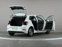 Used VW Polo Life 80 HP (58 kW) 2023 White Hatchback