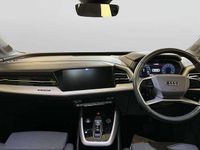 Usado Audi Q4 e-tron Sport 219 kW (299 HP) 2023 Cinzento SUV