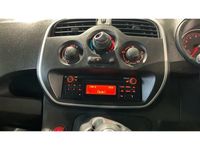 Used Nissan NV250 Acenta 80 HP (58 kW) 2020 White Van