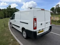 Käytetty Fiat Scudo Comfort 120 HP (88 kW) 2007 Valkoinen Van