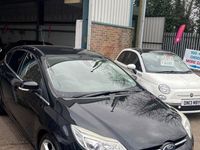 Used Ford Focus Titanium X 125 HP (91 kW) 2011 Black Hatchback