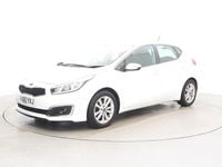 Used Kia Ceed 2015 White Hatchback
