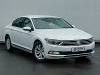 Used VW Passat S 2019 White Sedan