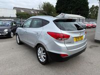 Used Hyundai ix35 Premium 134 HP (98 kW) 2012 Silver SUV